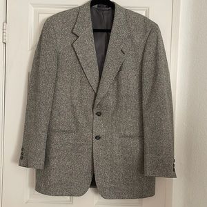 Houndstooth men 100% silk blazer , jacket excellent condition